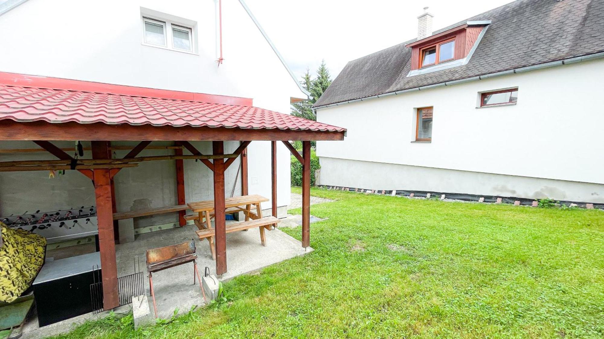 Holiday House Maria Zavazna Poruba Exterior photo